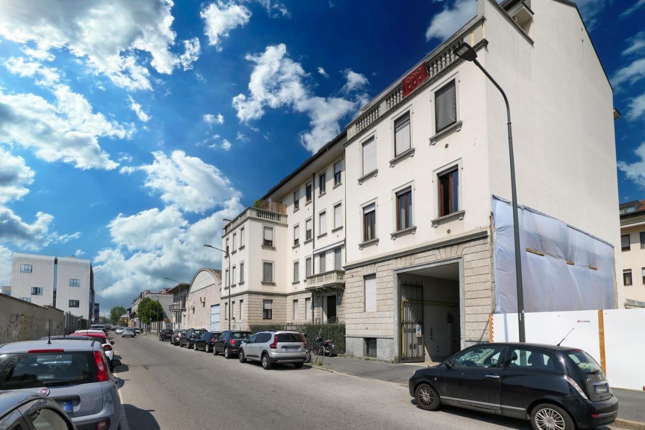 Primopiano - Gargano Apartment Милано Екстериор снимка