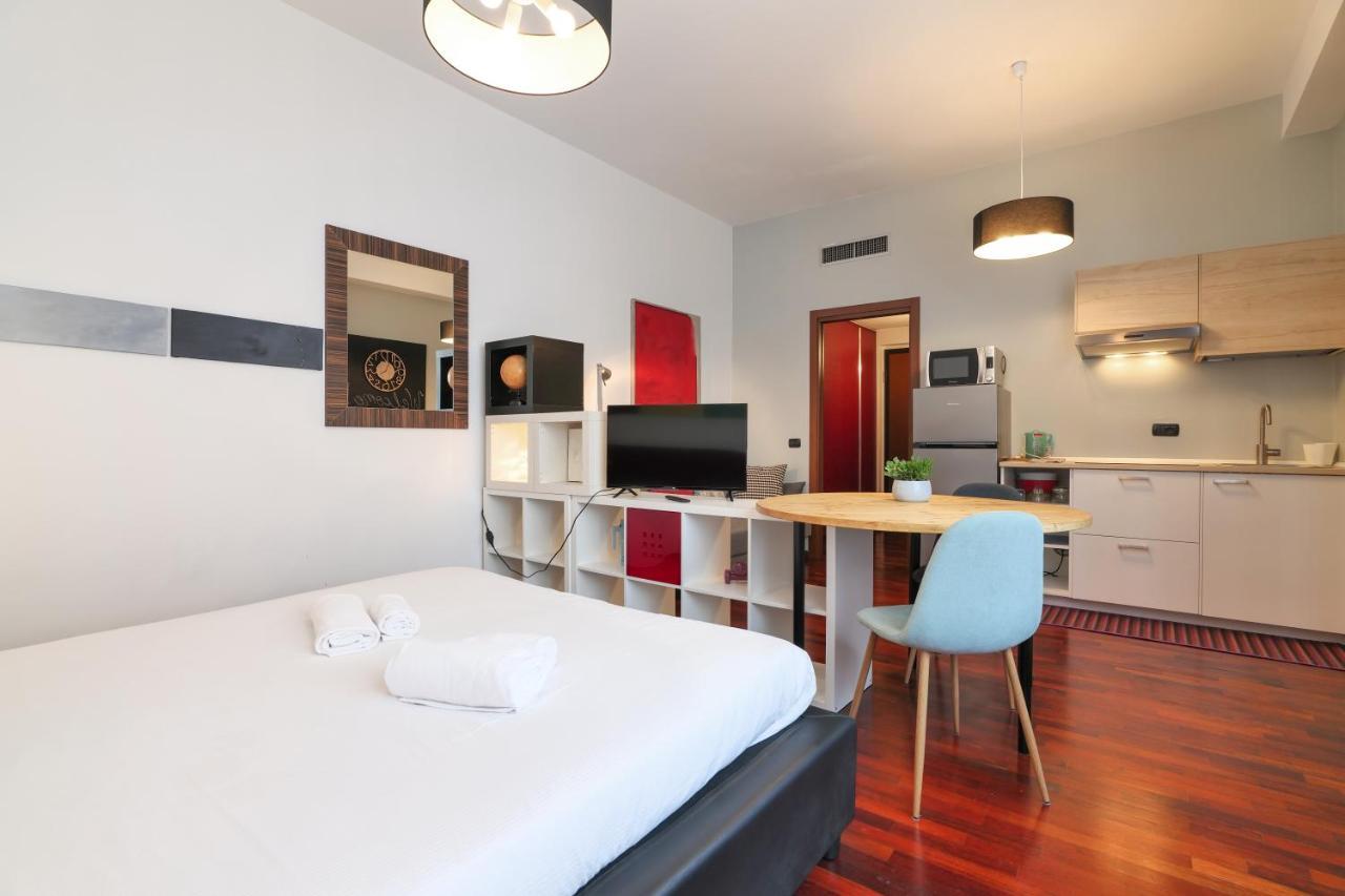 Primopiano - Gargano Apartment Милано Екстериор снимка